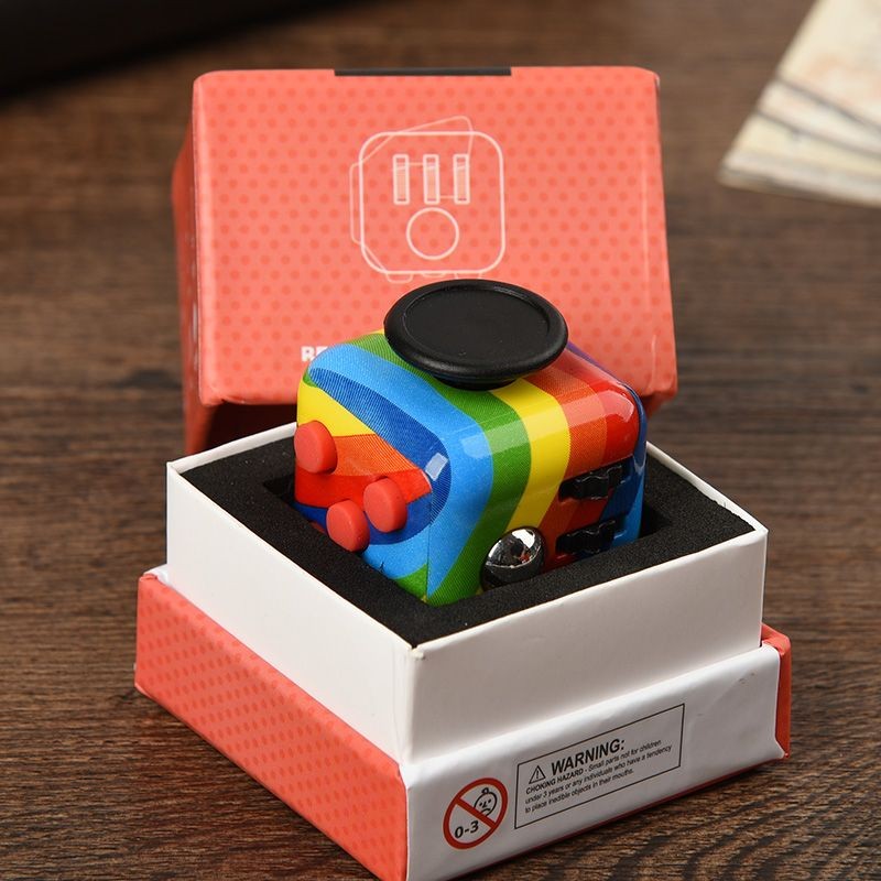 原裝正品減壓骰子美國三代解壓神器fidget to cube無聊髮洩玩具