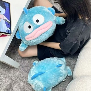 【臺灣發貨】可愛卡通動漫醜魚造型毛絨立體公仔玩偶玩具節日禮物抱枕腰靠 NHEY