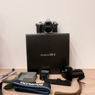 ( 生活中的隨身旗艦 ) OLYMPUS EM5 Mark II 14-42mm 保固半年 林相攝影