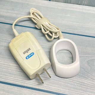 二手良品 實拍 百靈 3731 充電器 Oral-B 電動牙刷 BRAUN