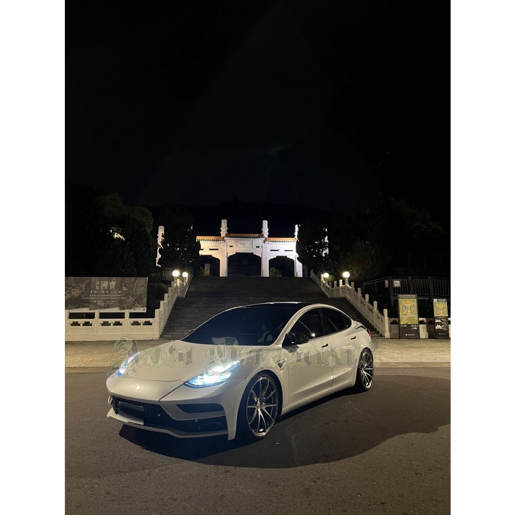 德國 Startech 前保 大包 尾翼 後保 側群定風翼 Tesla Model 3 17+ 特斯拉 Model3
