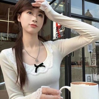 𝐋𝐢𝐭𝐭𝐥𝐞 小性感長袖T恤 純慾風甜美蝴蝶結蕾絲花邊針織衫女新款修身內搭短款上衣 女裝