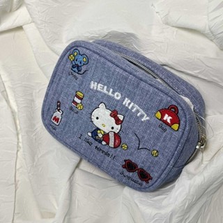 有貨#凱蒂貓化妝包 卡通化妝包 新款牛仔刺繡Kitty貓化妝包百搭大容量口紅耳機收納包便攜零錢包 Kitty化妝包