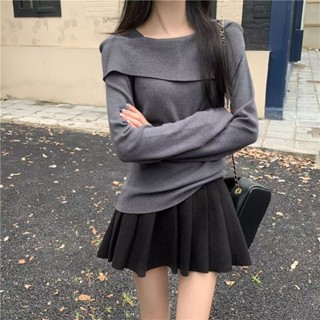 【WIK】長袖T恤女 溫柔法式氣質一字肩上衣 針織打底衫女秋季修身別緻不規則內搭上衣 女裝