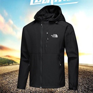 🔥全網下殺🔥[L-4XL]戶外運動男防風外套 連帽外套 防水衝鋒衣 男軟殼服 春秋薄款外套登山服防雨風衣 男休閑運動