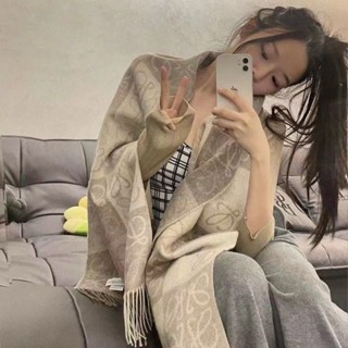 絲巾 圍巾 方巾 羅威新款棊盤羊毛圍巾流蘇羊絨披肩保暖百搭時尚輕奢圍脖