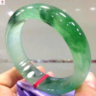 冰透飄綠翡翠手鐲老坑辣綠飄花翡翠玉鐲淺綠滿色玉鐲女款