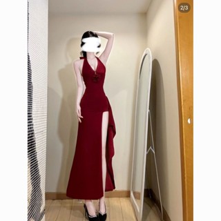 臺灣熱賣🔥【3718人收藏】法式高階感氣質掛脖禮服連衣裙春夏新款辣妹開叉高腰顯瘦包臀長裙 LPZ7