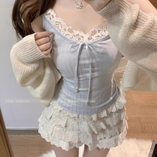 夏天女裝 芭蕾風上衣 甜妹裝 多巴胺女裝 甜辣風女裝 2025春夏miu系baby藍蕾絲拚接蝴蝶結吊帶內搭女夏純慾上衣