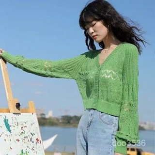 女生毛衣 針織 春季毛衣女 薄款 長袖防曬針織開衫女薄款春季新款設計感v領鏤空綠色v領上衣女