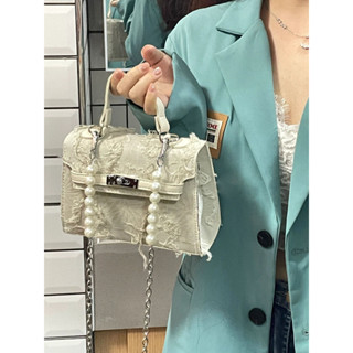 🔥2025新款小眾高階感手提凱莉包女潮 牛仔布乞丐包單肩斜挎包 百搭輕便時尚女包 複古做舊設計感鏈條包 通懃約會個性腋下
