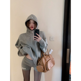 鹿小姐✨休閒套裝 女生套裝 複古慵懶連帽長袖毛衣外套女秋冬針織直筒短褲灰色兩件套 女裝