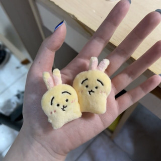 24[💫桃園出貨💫]可愛包包毛絨玩偶書包掛件禮物公仔鑰匙扣chiikawa伊卡毛絨玩偶