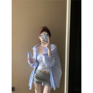 小可家韓係藍色條紋長袖襯衫女夏季設計感慵懶風寬鬆中長款防曬外套上衣 夏季外套 防曬外套 透氣外套 夏天外套女 薄款外套