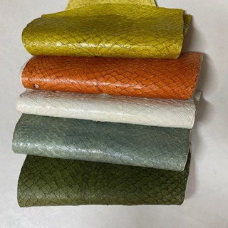 拍一發一張 彩色魚皮 厚約04*1.0mm手感軟鞋 包 手工皮具 (90-95)