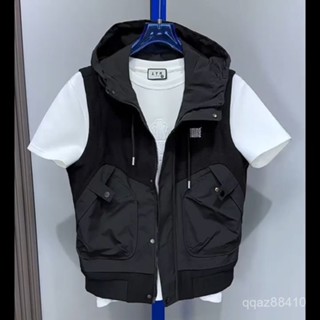 【優選新品】夏季男士新款休閒連帽馬甲坎肩高品質百搭時尚修身青年潮流外套【3月24日髮完】 DPUJ