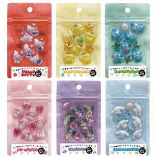 【現貨】小禮堂 Sanrio 三麗鷗 PVC立體水鑽貼紙組 (角色款) Kitty 美樂蒂 大耳狗 人魚漢頓