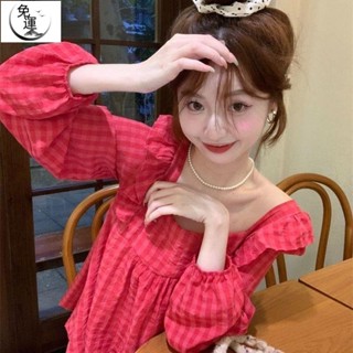 免運🌸【小紅書推薦款】可愛紅色格長袖襯衫2024秋上衣女方領荷葉邊別緻200斤娃娃衫.