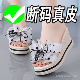 JOJO時尚女裝店⭐ 臺灣出貨 真皮拖鞋 女 2025 夏季 新款 百搭 外穿 休閒 花朵 涼拖鞋 女 厚底 坡跟一字拖