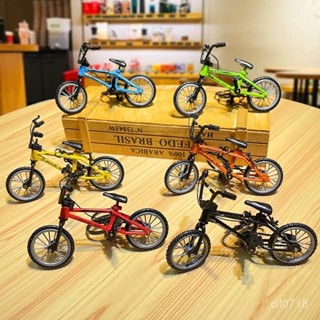 🎁鑰匙圈 吊飾 創意卡通手指單車模擬自行車模型小輪車汽車玩具小禮品掛飾鑰匙扣 禮物 自行車鑰匙扣 鑰匙環 包包吊飾