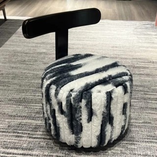 【安心宜居】免運 萬嚮輪實木凳子家用兒童換鞋移動沙發簡約矮凳滑輪闆凳客廳圓凳