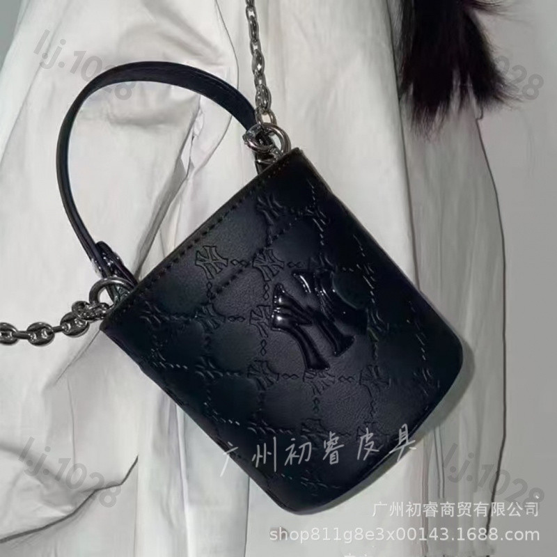 ins ML包香水包水桶小巧精緻NY壓花滿印休閒百搭單肩斜跨包時尚 小紅書 LFTU