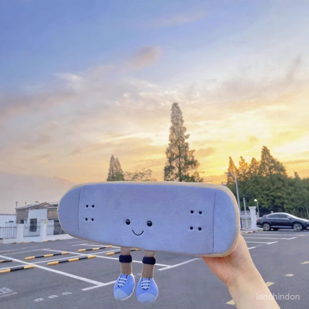 J.c Little係列 捲毛 小企鵝 禮物 jc 新款 趣味滑板公仔 可愛毛絨玩具 運動 滑闆玩偶 節日禮物 交換禮物