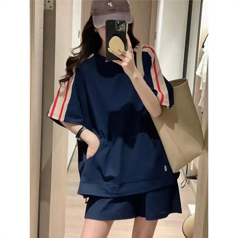 150KG·胖mm休閒套裝·女夏季特大碼寬鬆短袖T恤+短褲運動服兩件套 【杉在臺南】