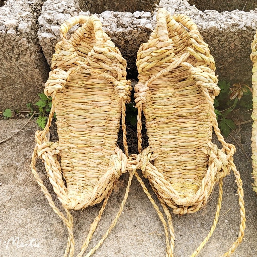 免運 臺灣出貨 草編鞋 草編涼鞋 編織草鞋 草編拖鞋 手工編織草鞋錶演懷舊拖鞋男士夏季複古涼鞋女搞笑稻草鞋兒童