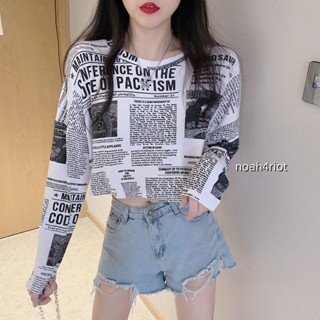 臺灣免運🌸韓潮港味報紙印花長袖體恤女短版ins秋季新款寬鬆百搭韓版上衣打底衫潮