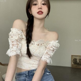 臺灣限時低價（免運）法式一字肩短袖鏤空蕾絲襯衫女裝夏季短款修身氣質設計感小眾上衣