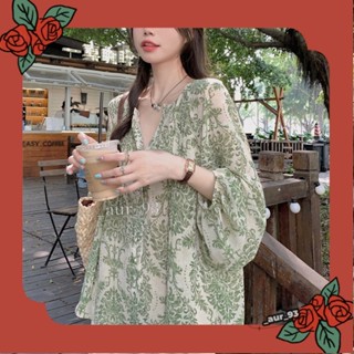臺灣出貨💥免運S-4XL 夏季上衣女 大尺碼女裝 女生衣服 法式復古寬鬆顯瘦碎花雪紡 防曬襯衫上衣女 TYGN_aur