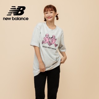 【New Balance】 NB 插畫家短袖上衣 男性 淺灰色 MT51969AHH