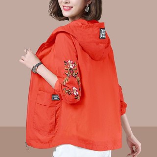 抗UV外套 防曬衣 防曬外套 夏季刺繡防曬衣 中衣女 媽媽 透氣 大碼寬鬆紫外綫薄款上衣 冰絲外套 薄外套 防風外套