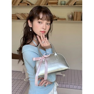 【洋裝搭配】【臺灣出貨】2025新款早春銀色手提甜酷手提包辣妹單肩時髦保齡球大容量