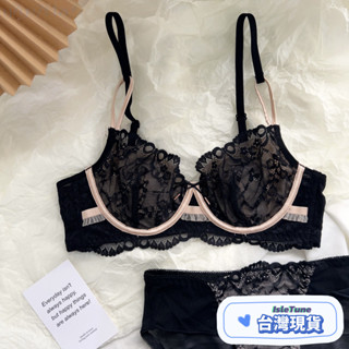 🎶小鈴音Isletune🔔推薦🔔情趣內衣無鋼圈內衣小可愛套裝睡衣內衣褲性感蕾絲兔耳朵內衣女超薄款大胸顯小收副乳防下