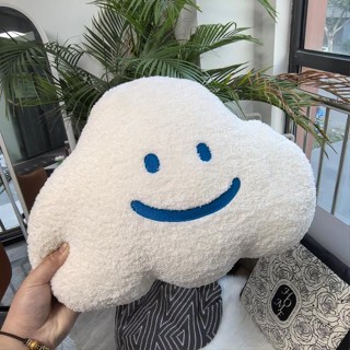 臺灣/現✨抱枕 ins可愛雲朵抱枕睡覺靠墊毛絨笑臉網紅宿舍午睡玩偶生日禮物男女