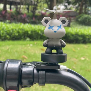 免運ins推薦電動車裝飾 機車裝飾 摩托車裝飾 擺飾 機車擺件 飾品 公仔可愛配件蜻蜓汽車擺件車載自行車電動車摩托車頭盔