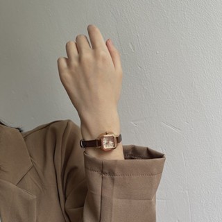 免運⌚新款休閒顯白百搭小方糖方形小錶盤手錶女時尚簡約精緻複古風防水 輕奢小眾設計感小巧手錶 百搭簡約手錶 指標手錶石英錶