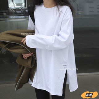 T恤女生 長袖 上衣 寬鬆大尺碼 韓版 時尚開叉 秋季薄款打底衫 可外穿 百搭基本款 素色簡約 柔軟舒適透氣woo092