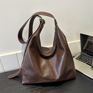 👜臺灣出貨👜軟皮質感 側肩包 斜挎包 大容量 牛角包 半月包 復古美式百搭 托特包 單肩包 通勤包 斜揹包女 上班包包