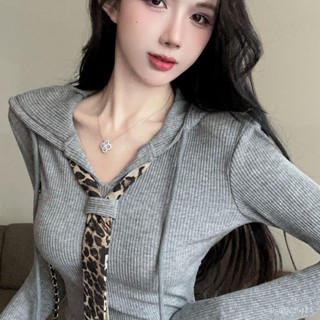y2k 帽t 廢土風 帽t美式 帽踢韓國 taiwan 帽t 法式純慾豹紋領帶拚接短款長袖上衣女秋季新款修身顯瘦連帽打底