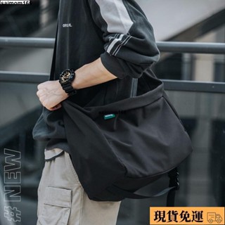 🌸臺灣特價🌸悠米 日系防潑水帆布包男 ins大容量斜揹包 可放14寸筆電 工裝風包 學生休閒兩用包百搭 黑暗風郵