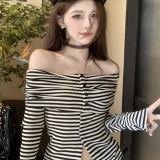 coco小姐✨純慾風 一字領 露肩 條紋 長袖 T恤女 春秋 修身 顯瘦 設計感 露臍 辣妹 上衣