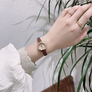免運⌚山茶花小錶盤細帶複古手錶女款學生初高中生小眾簡約韓版文藝百搭防水 輕奢小眾設計感小巧手錶 簡約 防水手錶 指標手錶