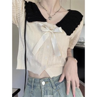 夏季蝴蝶結衣服 短袖上衣女 休閒百搭T桖 娃娃領鏤空女裝 短袖針織開衫女 甜美木耳邊翻領短款衣服 學院風氣質上衣