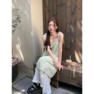 T&T精選 四葉草 女生衣著 兩件式洋裝女 吊帶洋裝 法式穿搭 夏季 直筒褲+鏤空吊帶上衣女 設計感 不規則 奶綠新中式