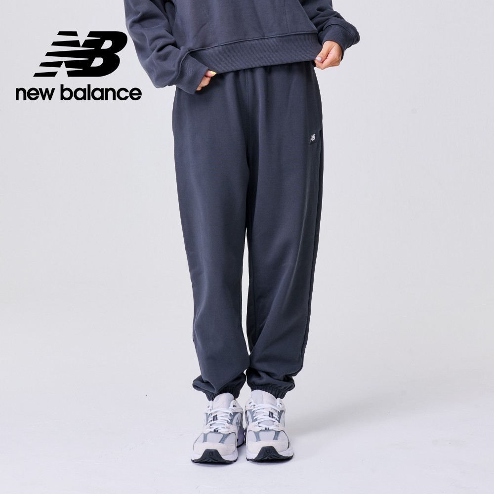 【New Balance】 NB 鬆緊縮口棉長褲_女性_墨灰色_AWP31503ACK