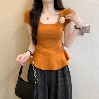 臺灣出貨 夏季女裝 法式花朵方領正肩針織短袖t恤女 夏季新款收腰顯瘦荷葉邊短款上衣 韓版短袖上衣T恤