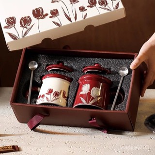 結婚禮物杯子 造型 杯子 對杯 新婚 禮物盒 杯子 禮盒組 實用 馬克杯杯子 帶蓋伴手結婚繁花水杯 對杯陶瓷家用咖啡杯